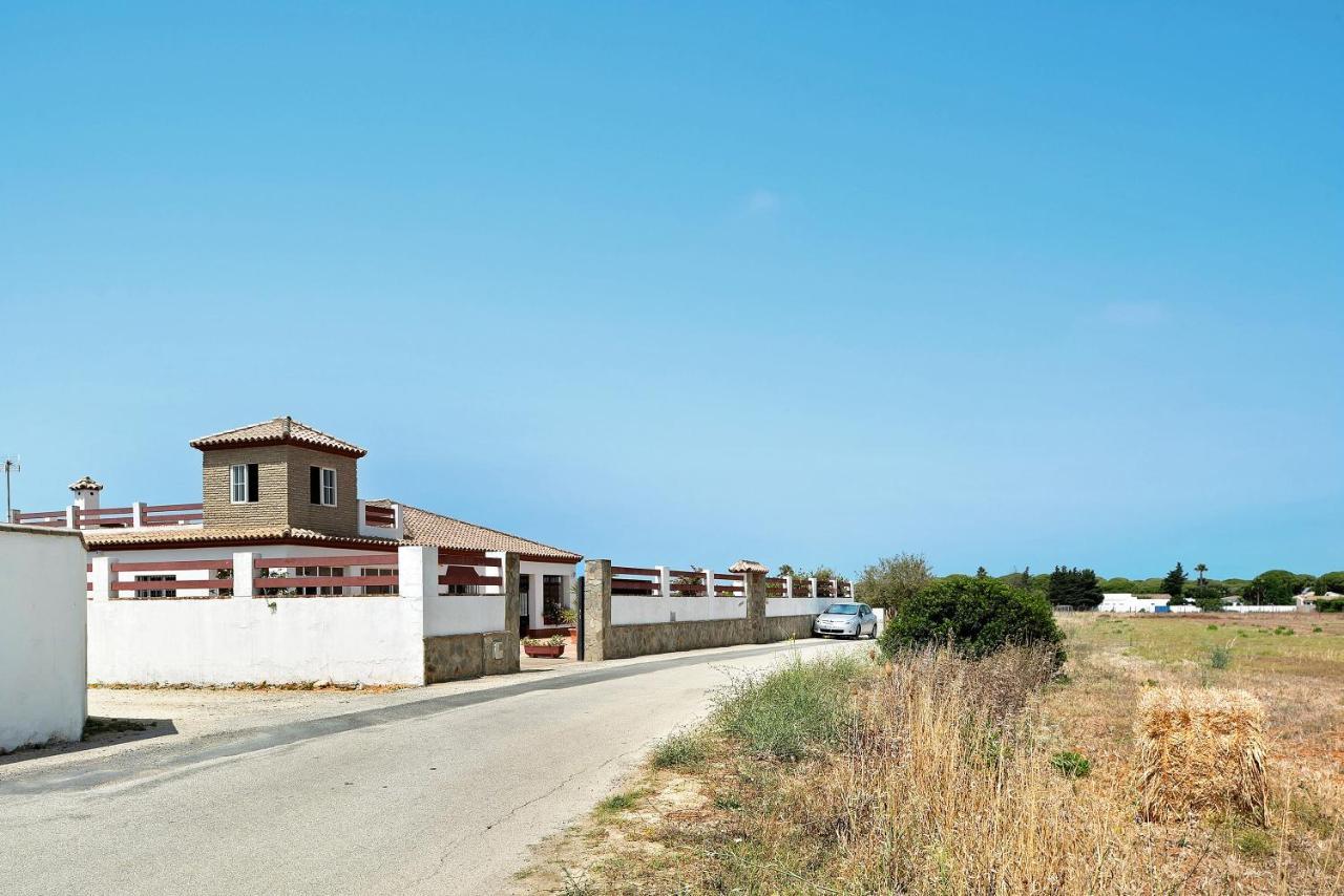 Villa Cruz Del Sur - Solo Familias コニル・デ・ラ・フロンテラ エクステリア 写真
